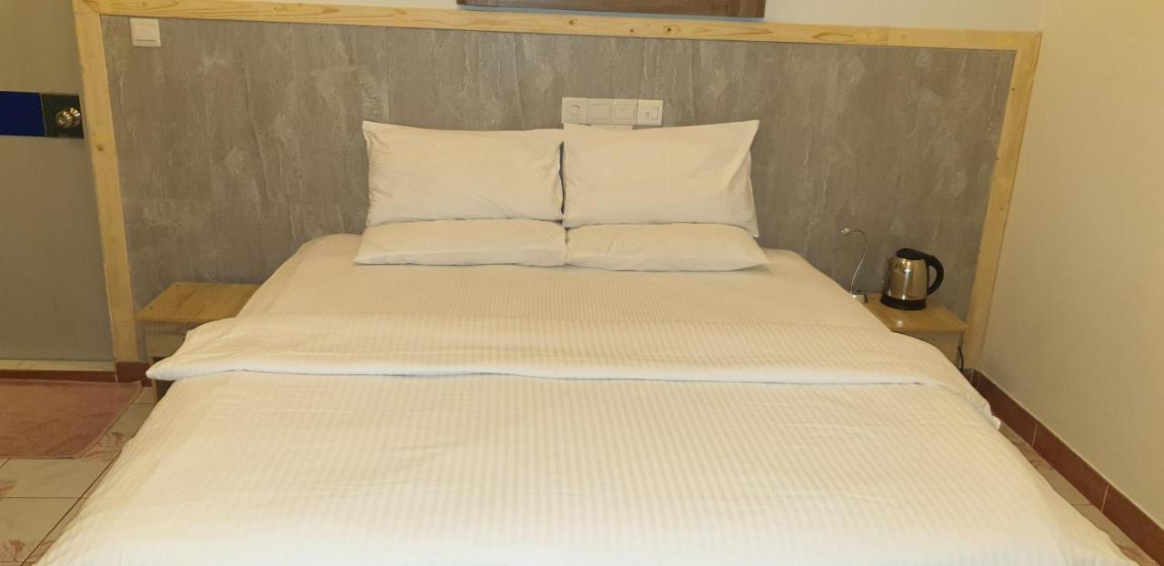 Gurus Maldives At Gulhi Island Hotell Eksteriør bilde